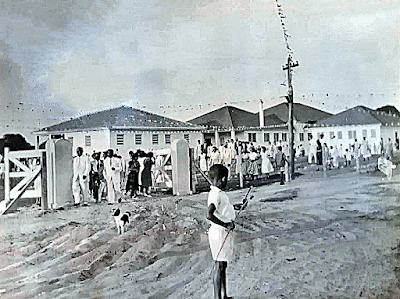 973 - Hospital Regional Regis Pacheco em seu primeiro dia de funcionamento em 1952 - Canavieiras-BA