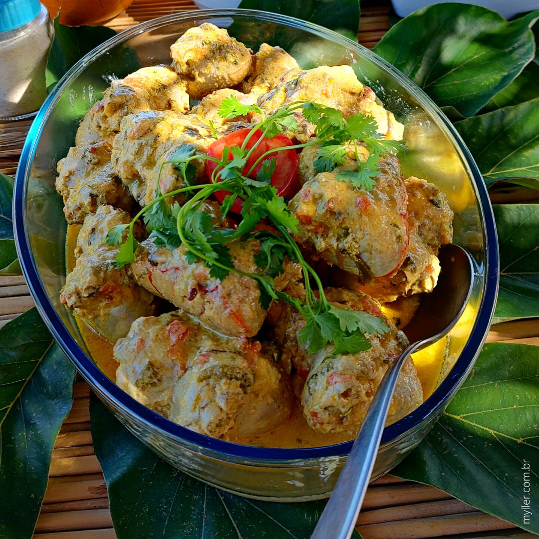 Gastronomia de Canavieiras - aratu, caranguejo, camarão,robalo Gastronomia de Canavieiras - aratu, caranguejo, camarão,robalo